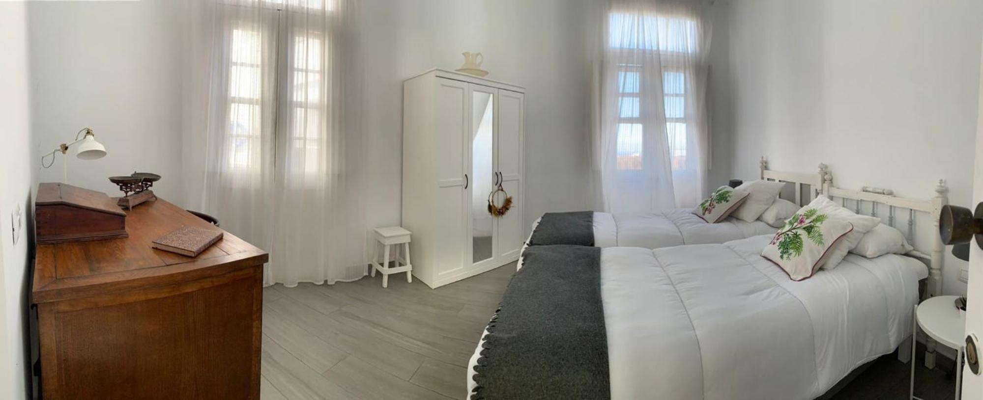 Meriga Agulo Exteriör bild